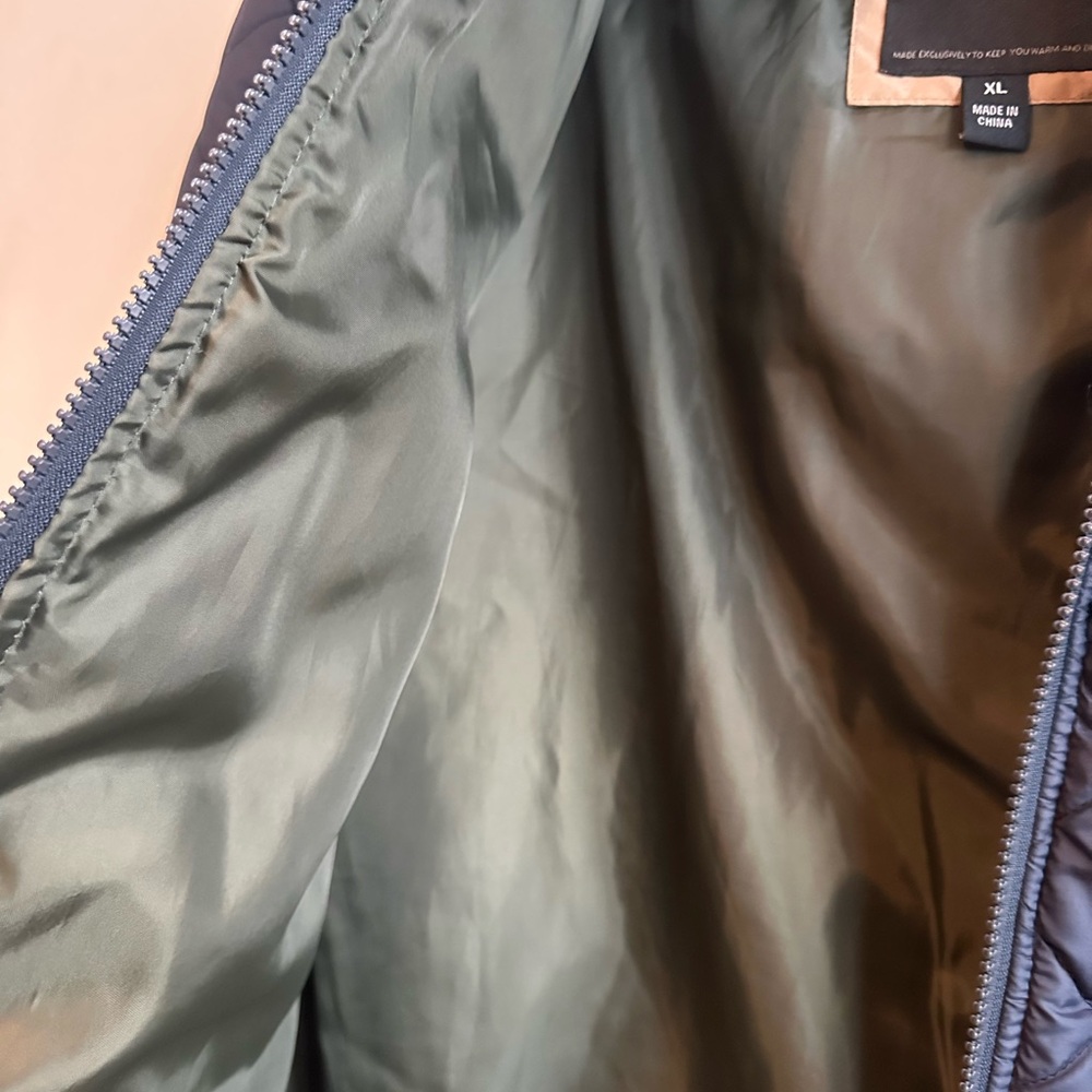London Fog | Men’s Diamond Quilted Hooded Jacket - XL Navy Blue - Picture 3 of 10